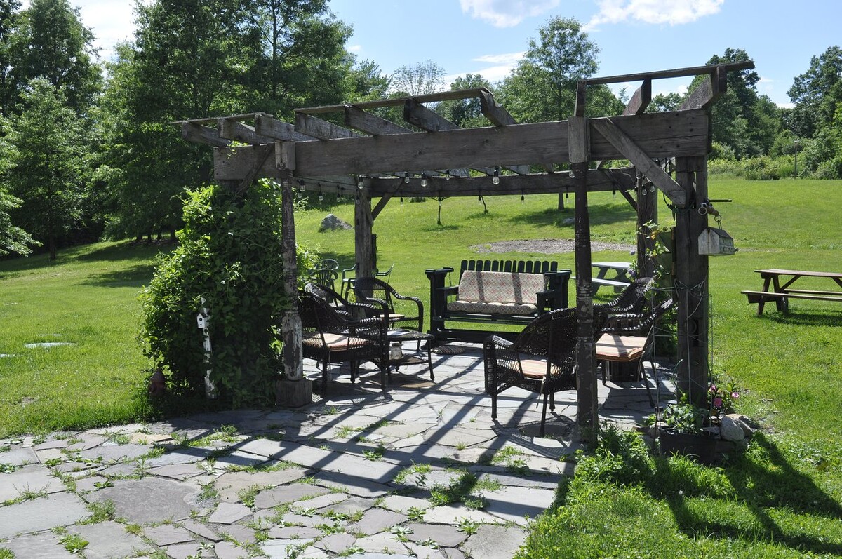 Images Inn at the Ridge