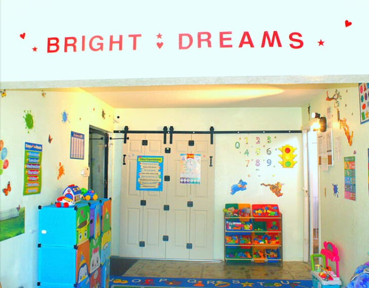 Bright Dreams Family Daycare Logo