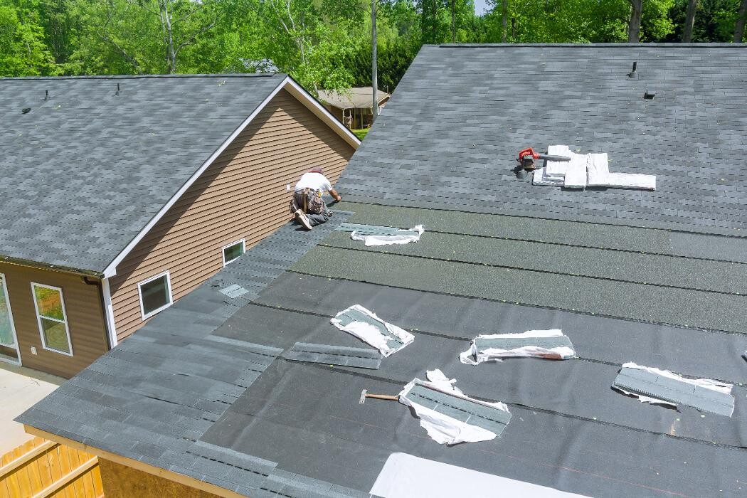 Images Adams & Sons Roofing