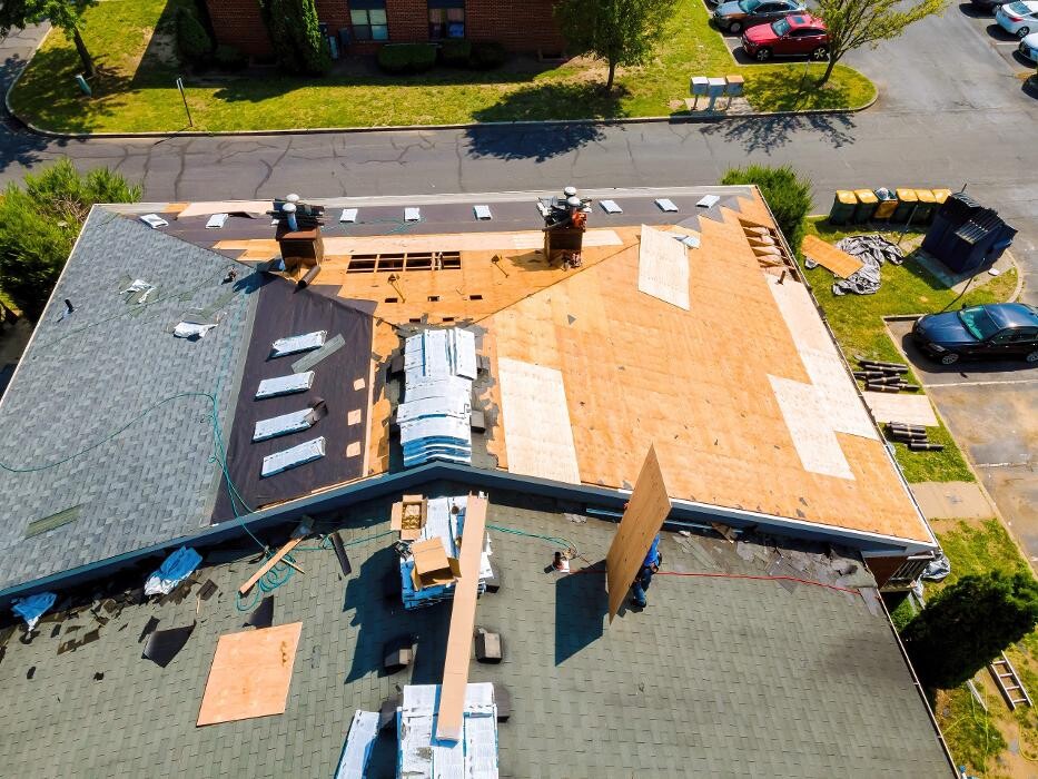 Images Adams & Sons Roofing