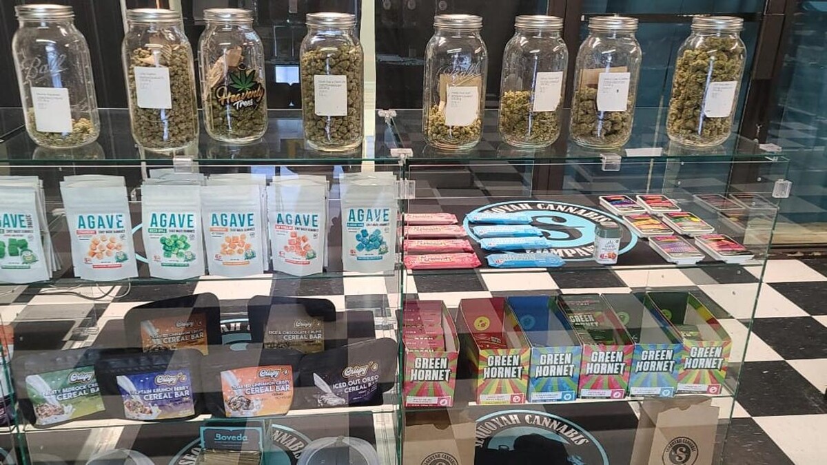 Images Sequoyah Cannabis Co
