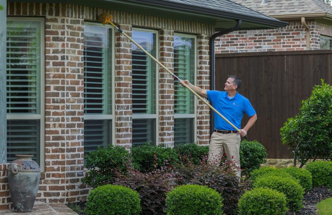 Images Berrett Pest Control