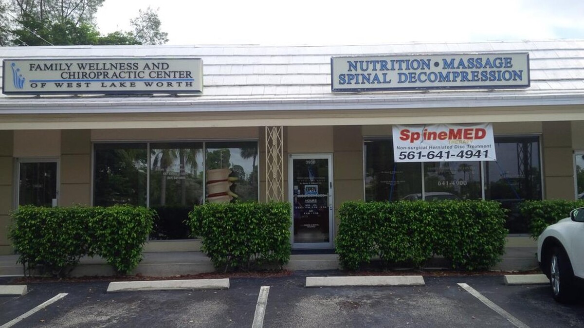 Images Family Wellness and Chiropractic Center of West Lake Worth