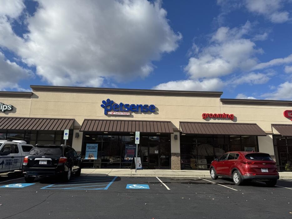 Images Petsense by Tractor Supply