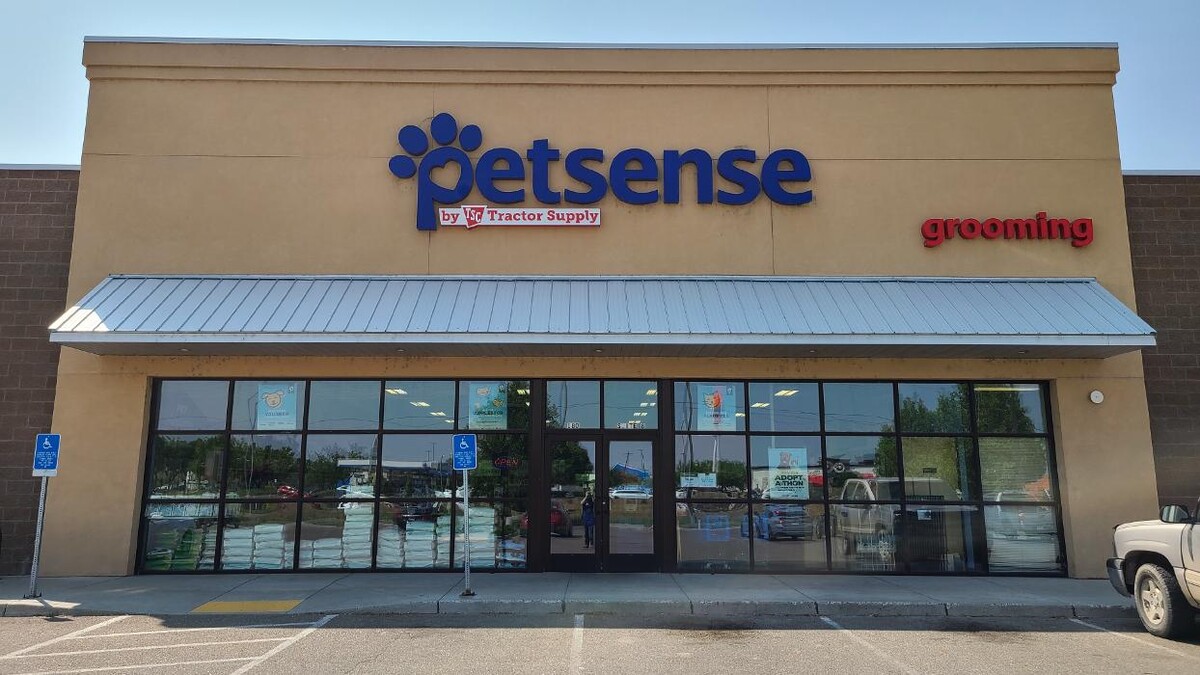 Images Petsense by Tractor Supply
