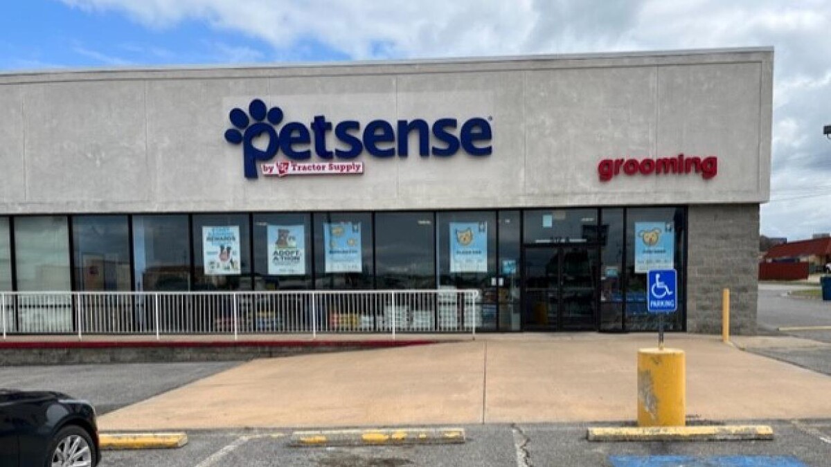 Images Petsense by Tractor Supply