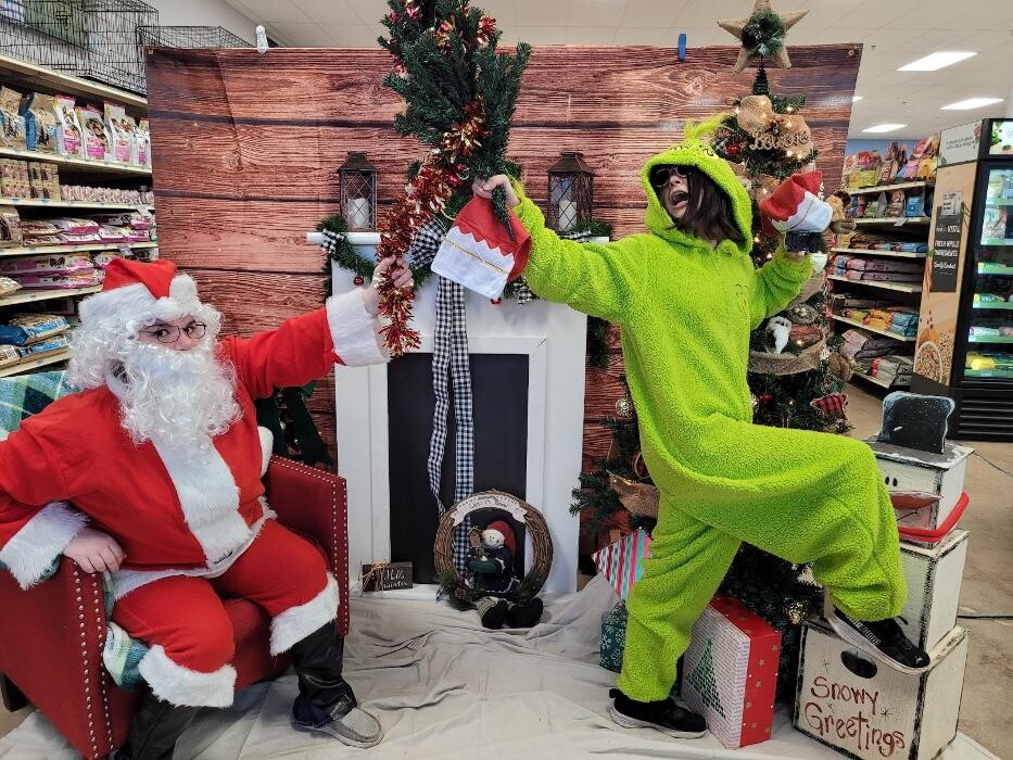 Images Petsense by Tractor Supply