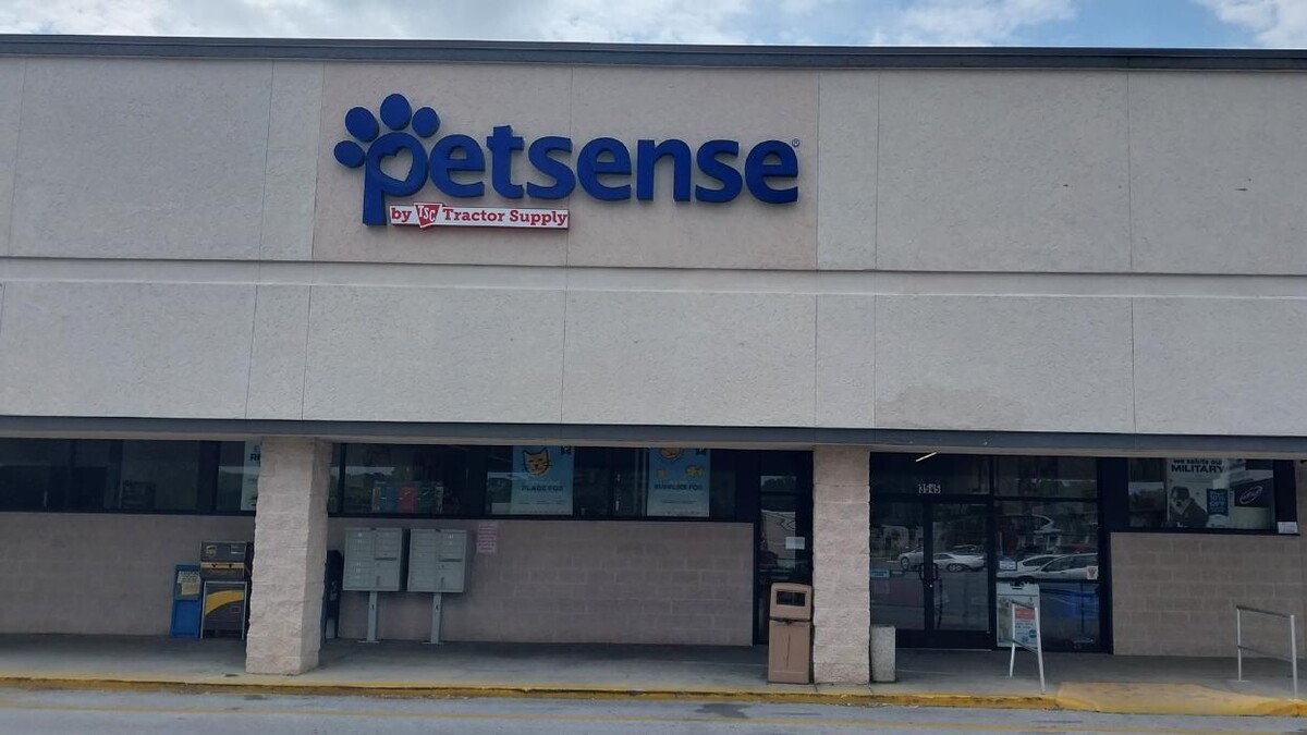 Images Petsense by Tractor Supply