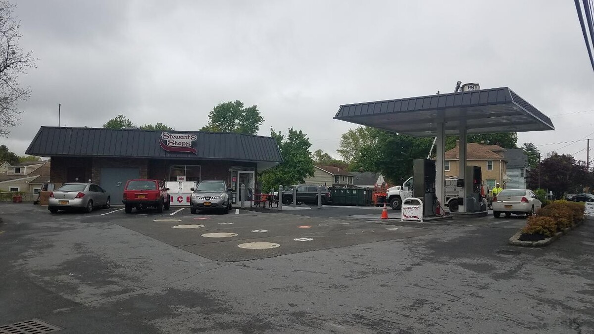 Images Stewart's Shops