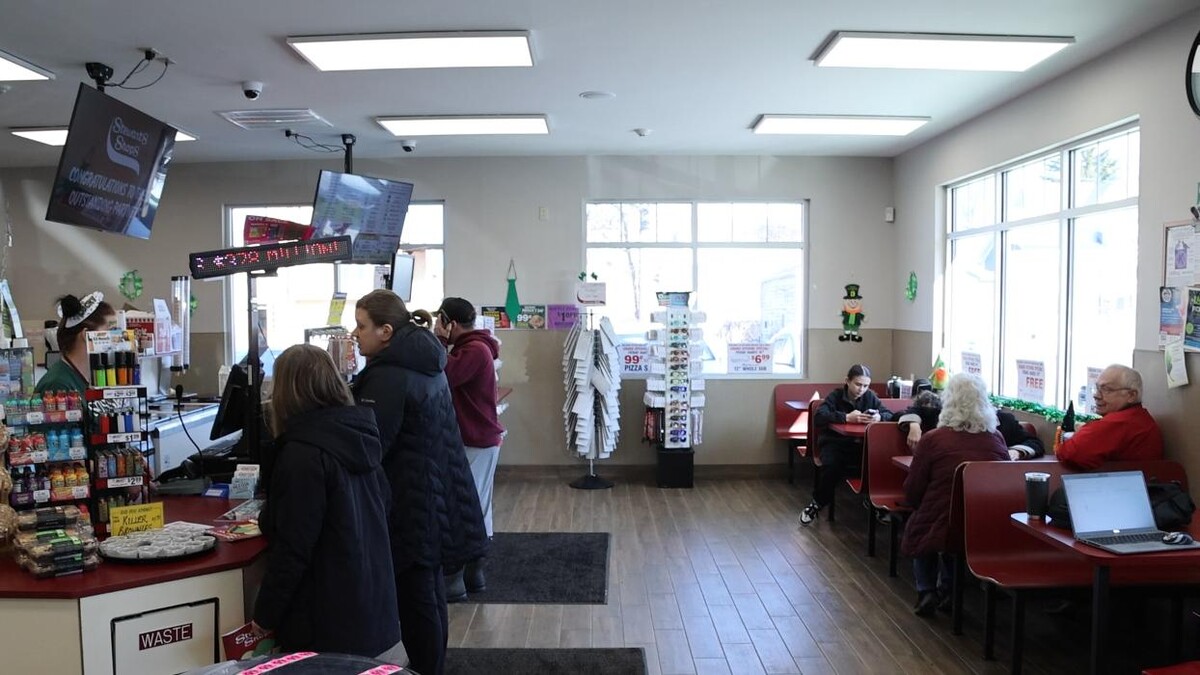 Images Stewart's Shops