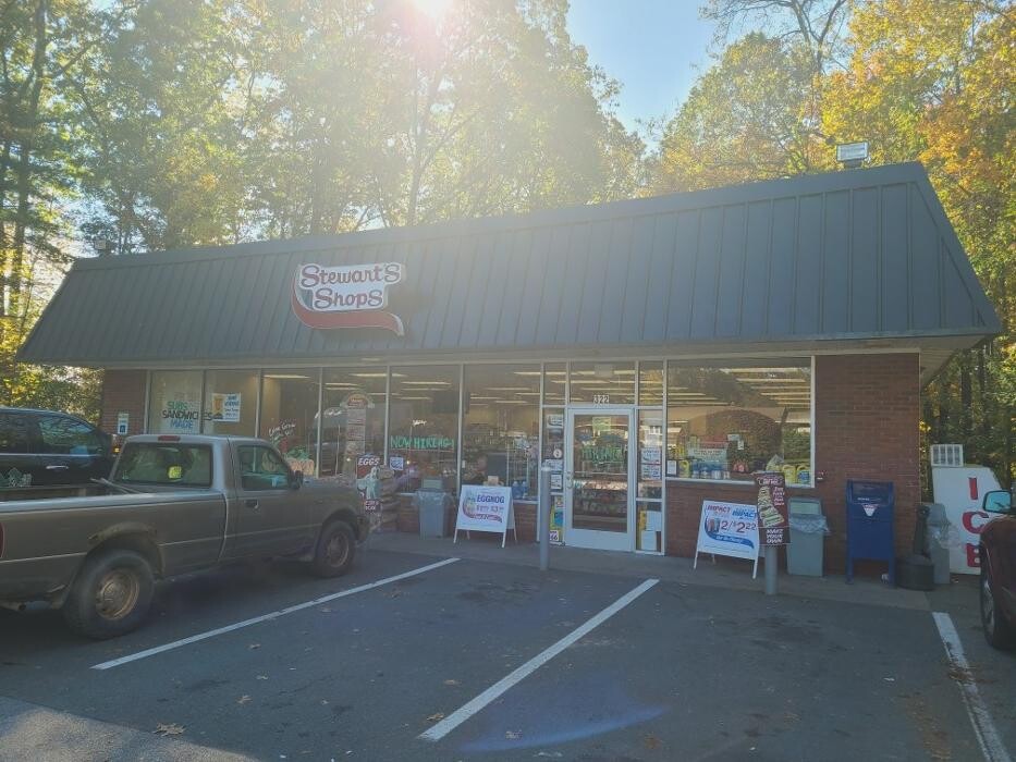 Images Stewart's Shops
