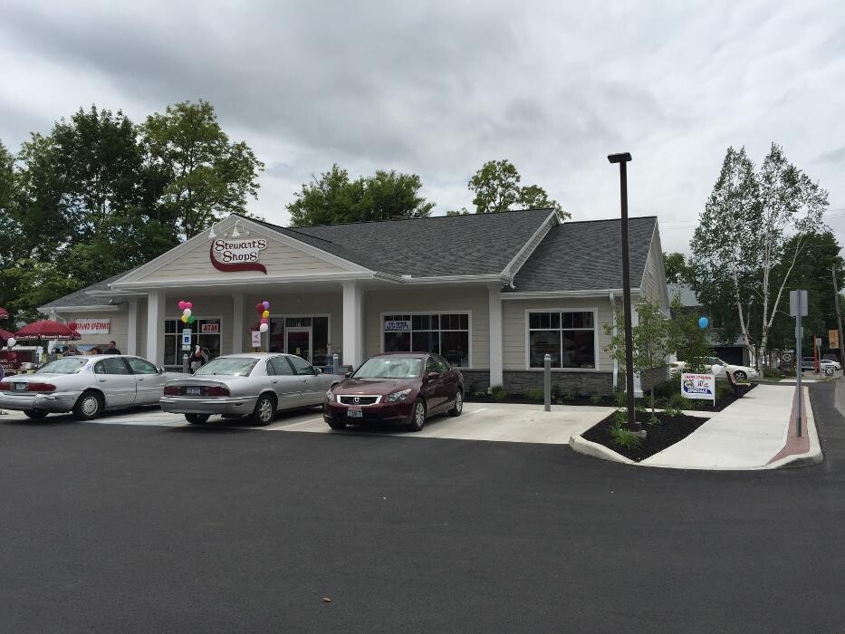 Images Stewart's Shops