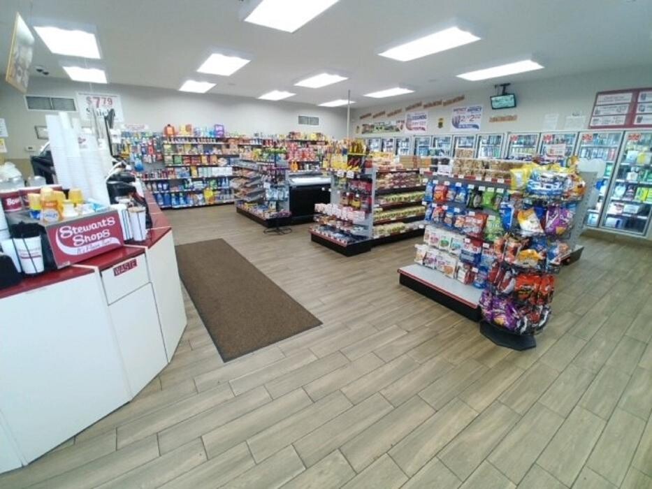 Images Stewart's Shops