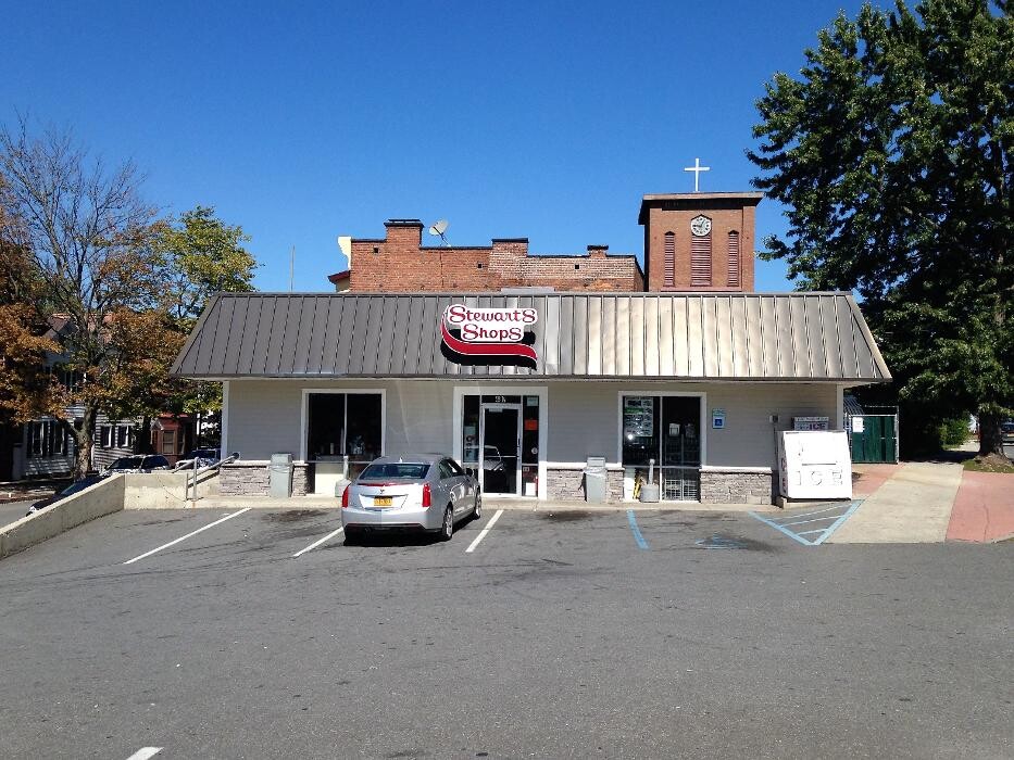 Images Stewart's Shops