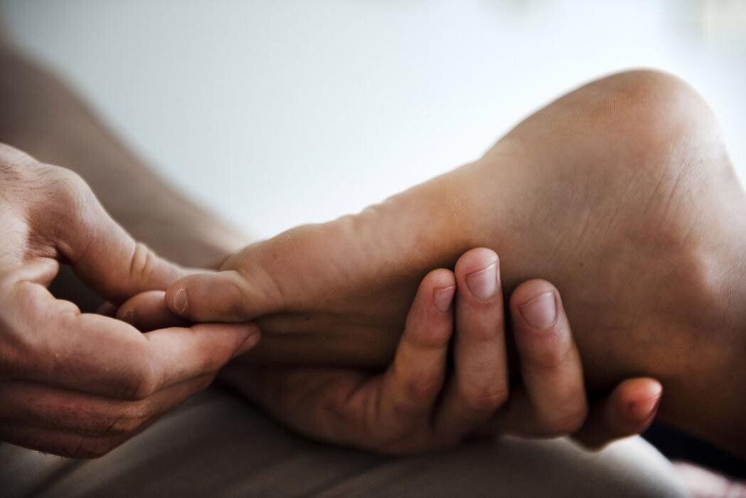 Images Reconnect Body Therapy