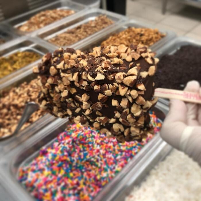 Images HipPOPs handcrafted gelato bars