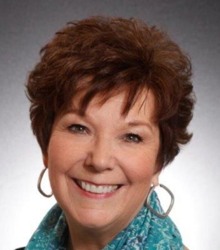 Images Crystal Cowart Real Estate Broker