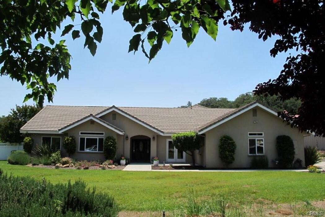 Images Crystal Cowart Real Estate Broker