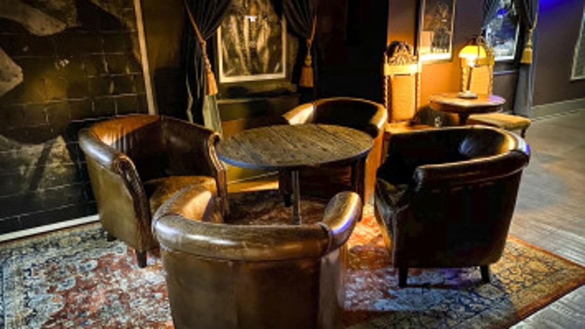 Images The Grouse Room