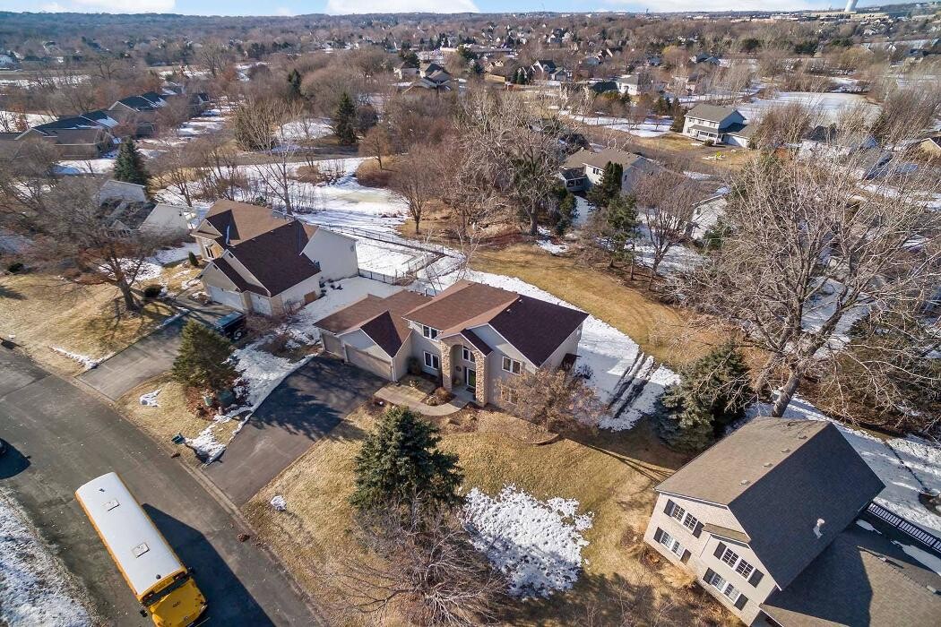 Images Lisa Brainer - Keller Williams Preferred Realty