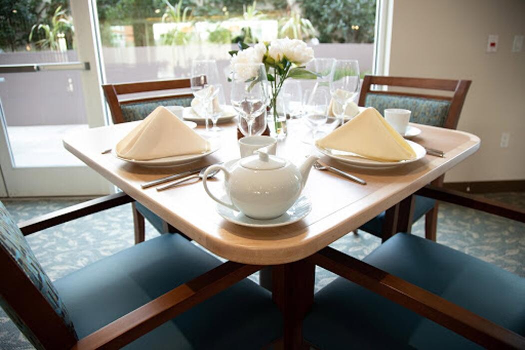 Images Valley Vista Senior Living