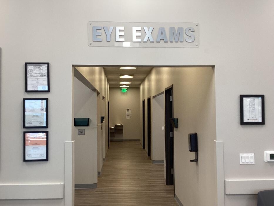 Images Visionworks Meadowood Mall