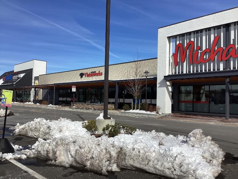 Images Visionworks Meadowood Mall