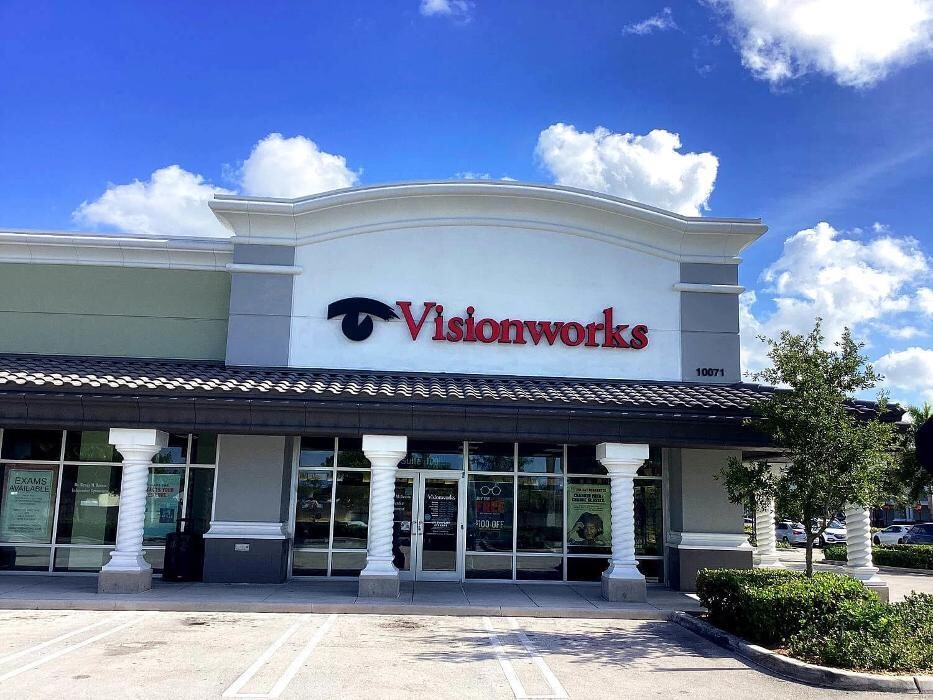 Images Visionworks Fontainebleau Square