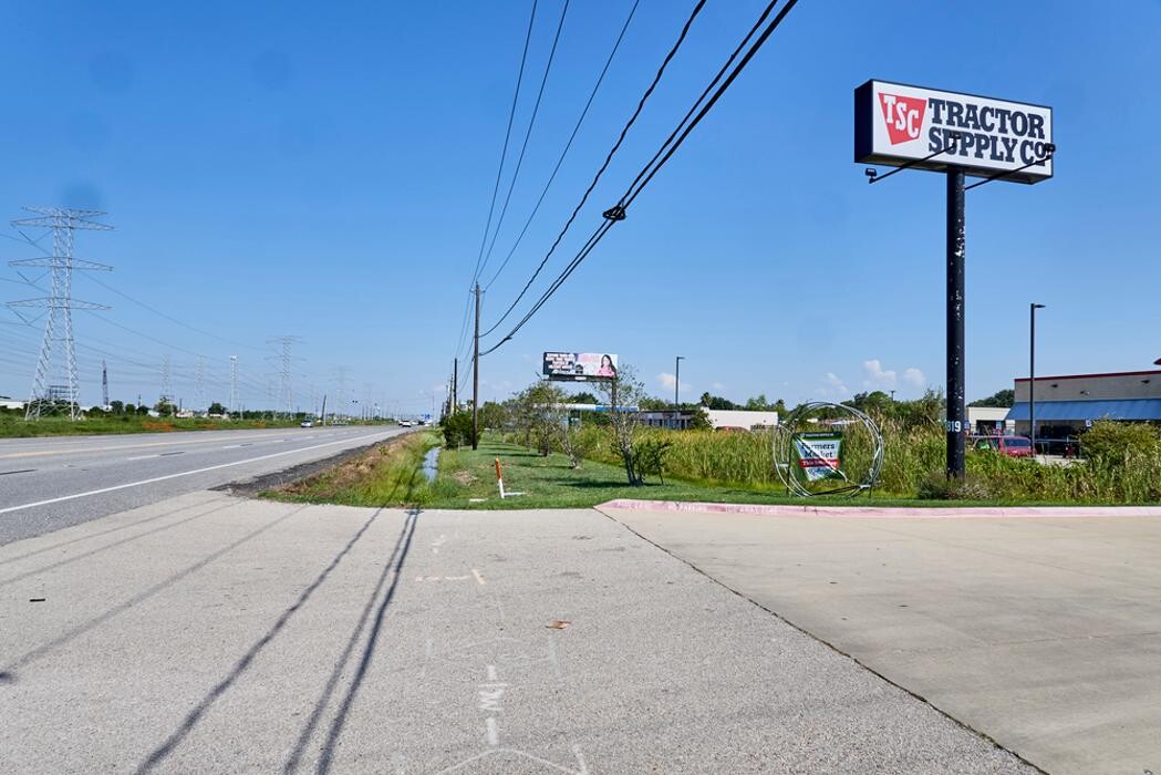 Images Tractor Supply Co.