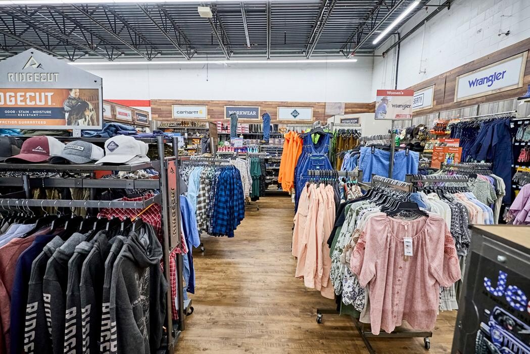 Images Tractor Supply Co.