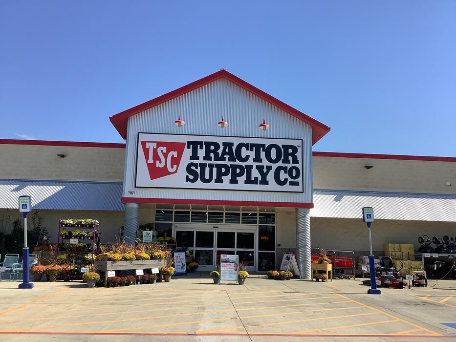 Images Tractor Supply Co.