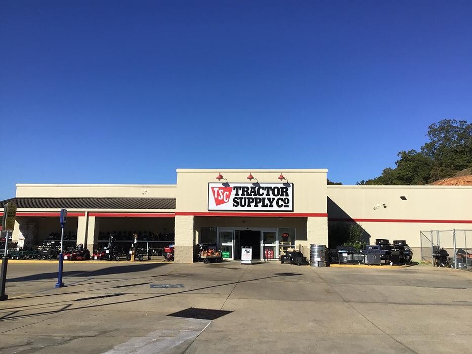 Images Tractor Supply Co.