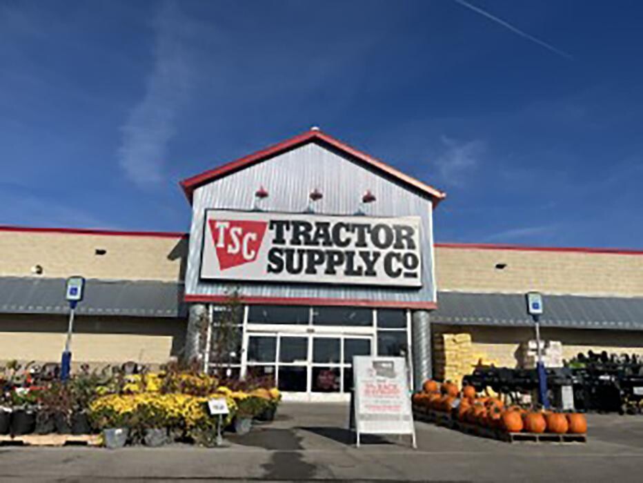 Images Tractor Supply Co.