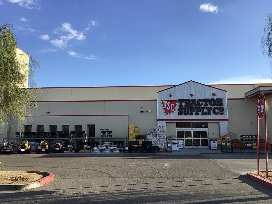 Images Tractor Supply Co.