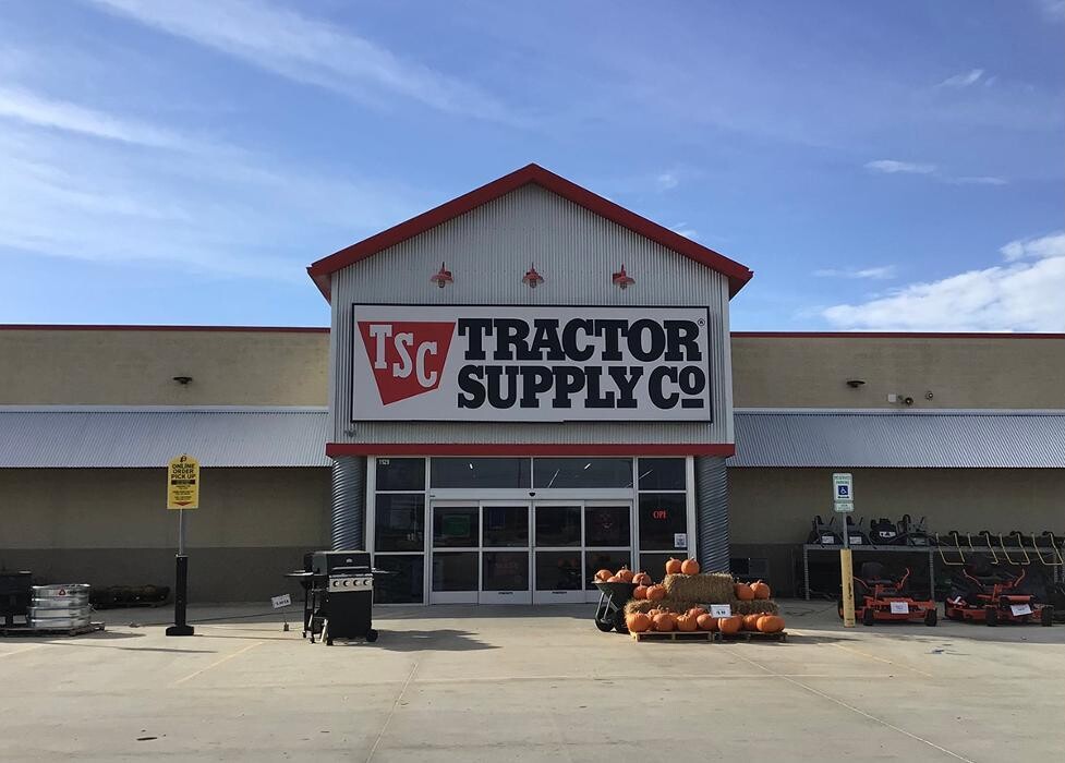 Images Tractor Supply Co.