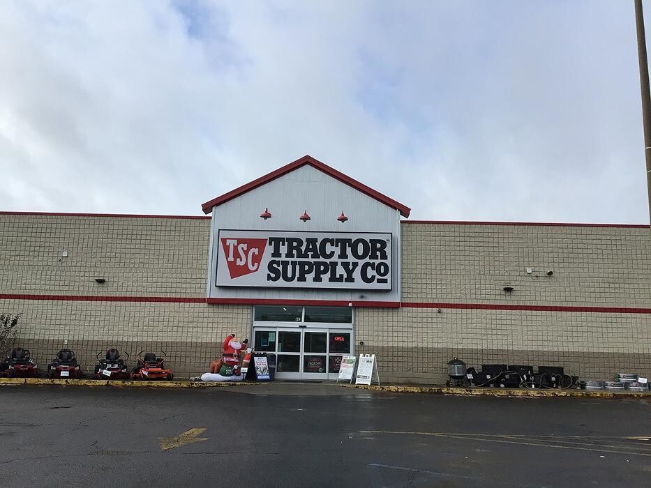 Images Tractor Supply Co.