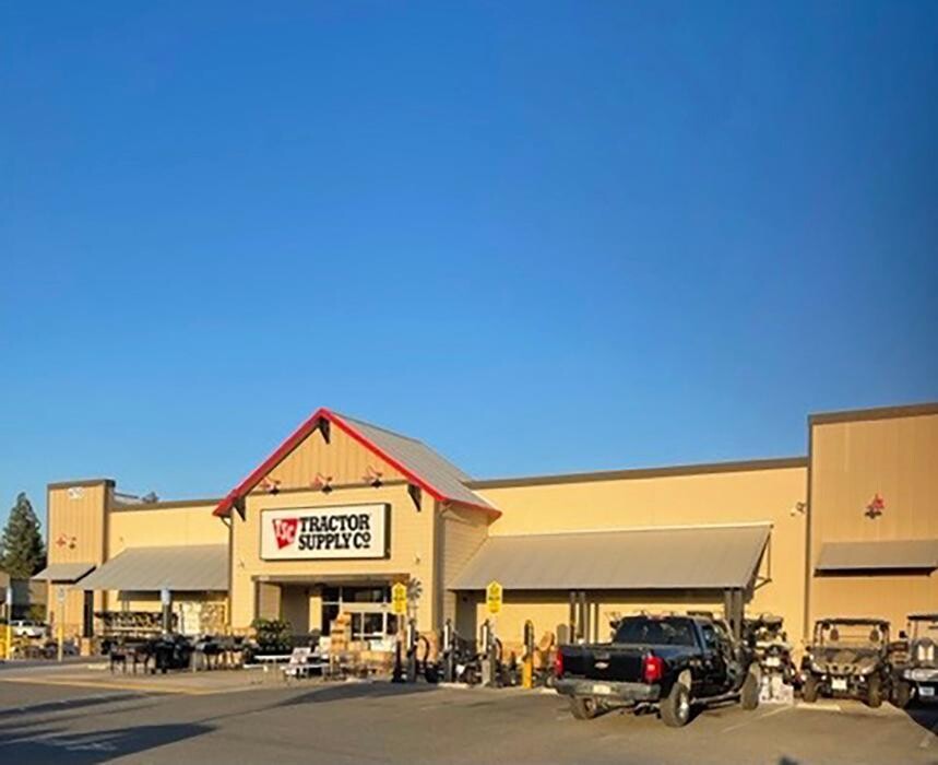 Images Tractor Supply Co.