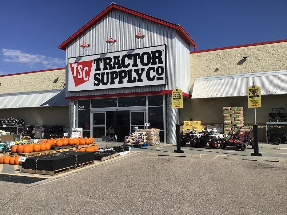 Images Tractor Supply Co.