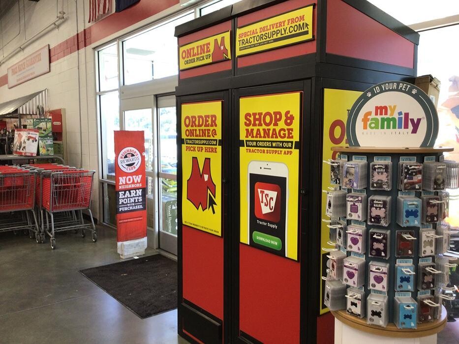 Images Tractor Supply Co.