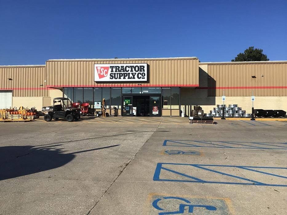 Images Tractor Supply Co.