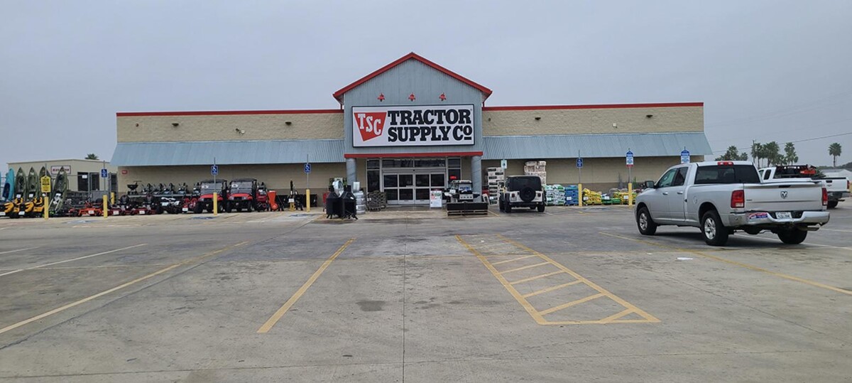 Images Tractor Supply Co.