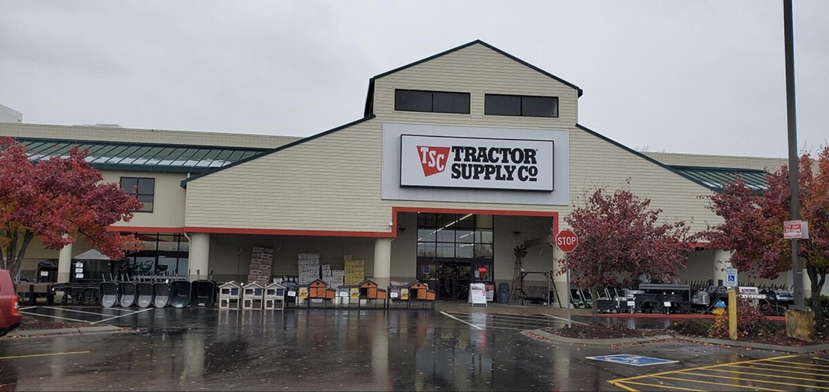 Images Tractor Supply Co.
