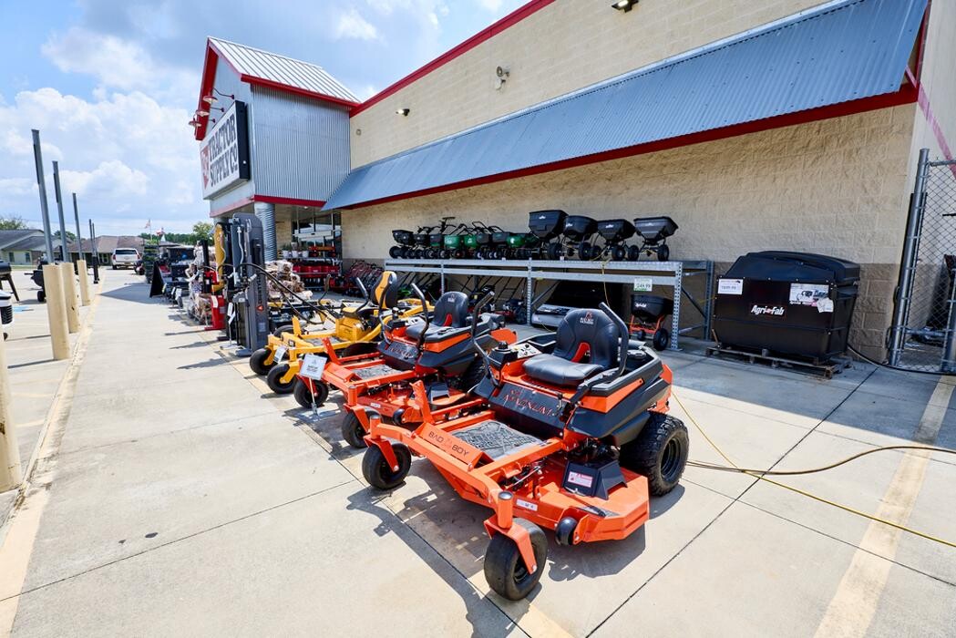 Images Tractor Supply Co.