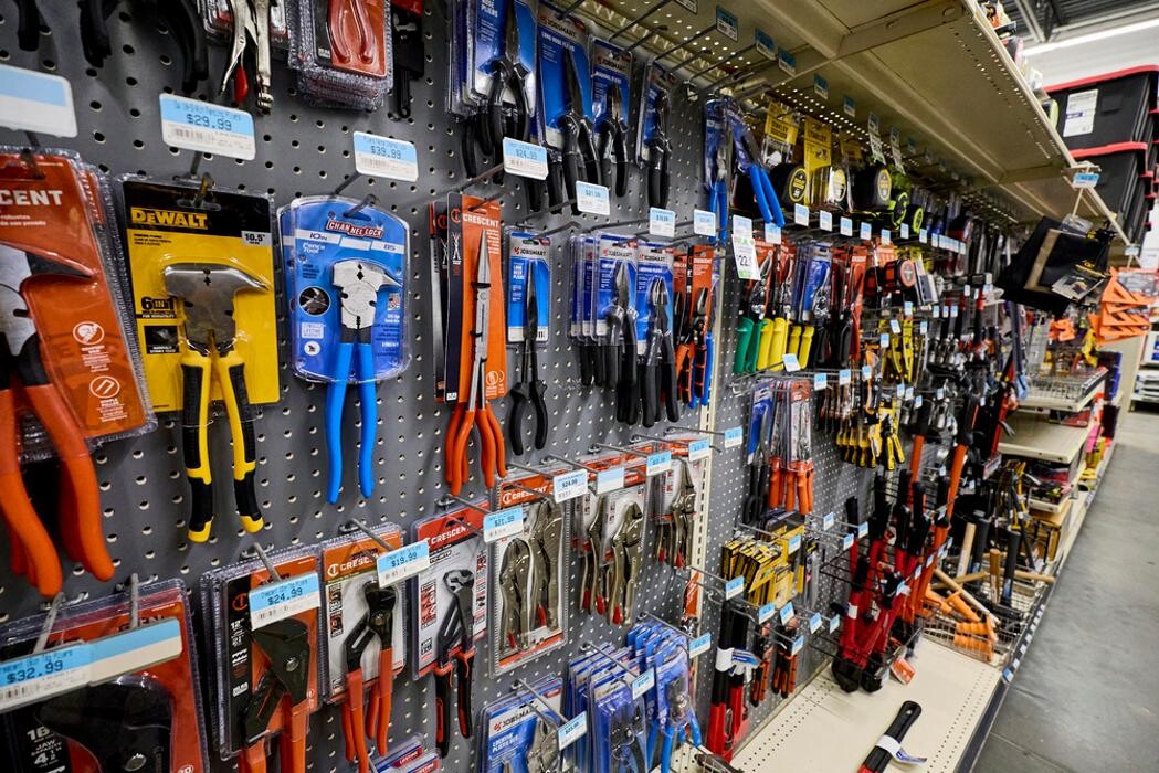 Images Tractor Supply Co.