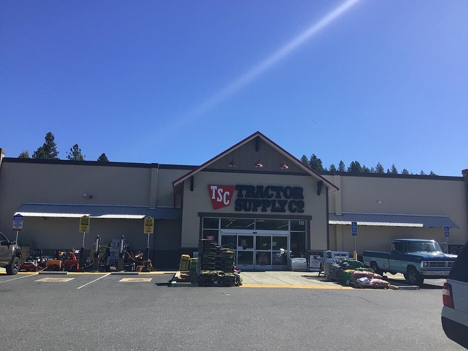 Images Tractor Supply Co.