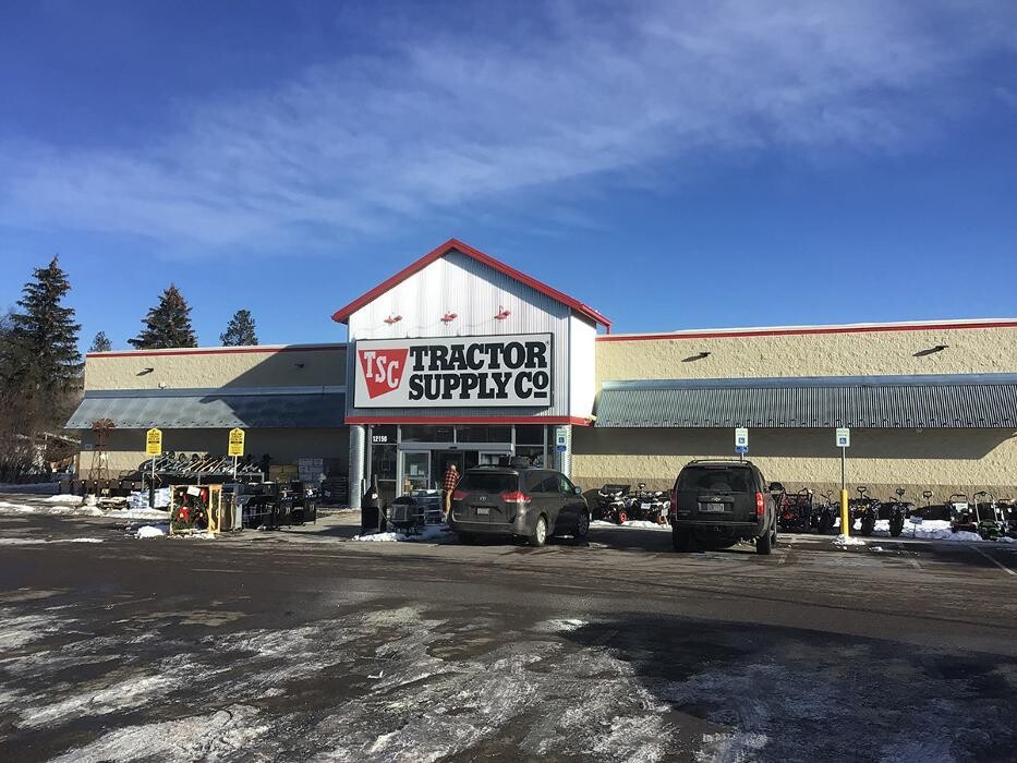 Images Tractor Supply Co.