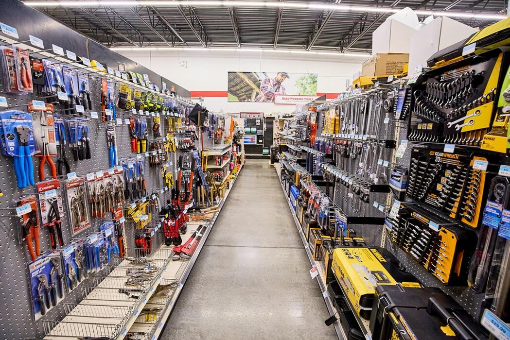 Images Tractor Supply Co.