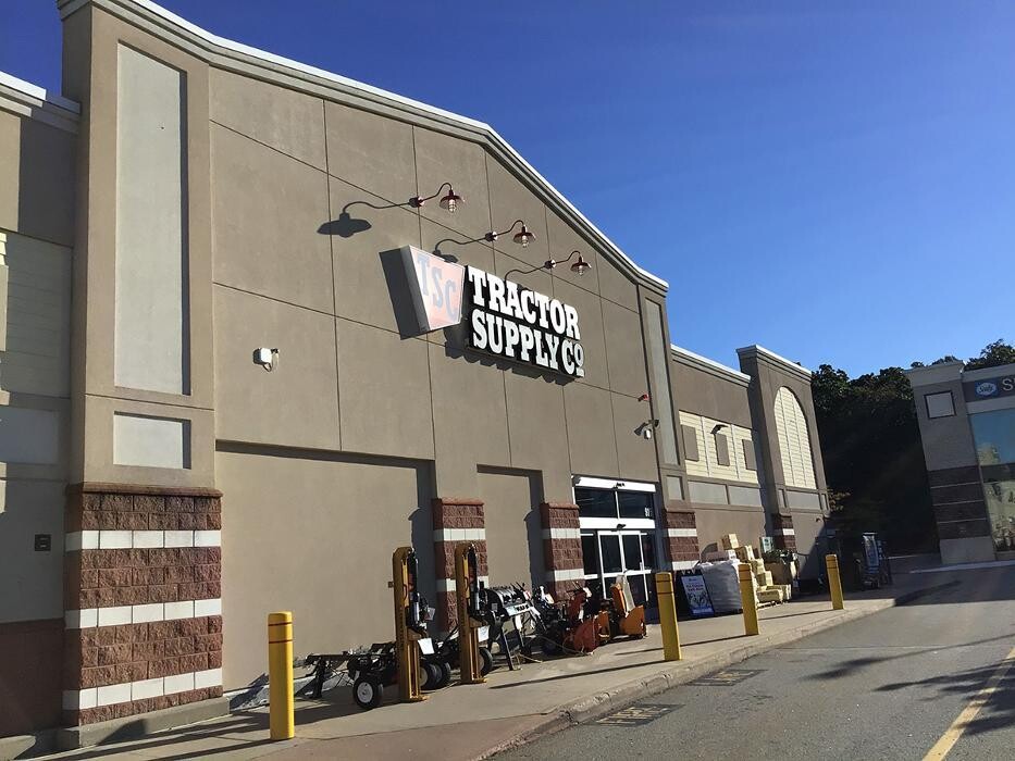 Images Tractor Supply Co.