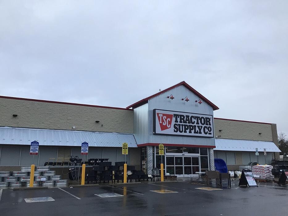 Images Tractor Supply Co.