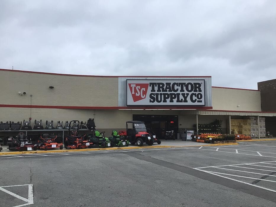 Images Tractor Supply Co.